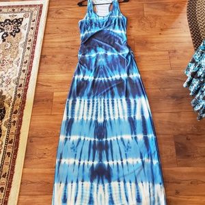 NWOT Blue tye dye maxi dress